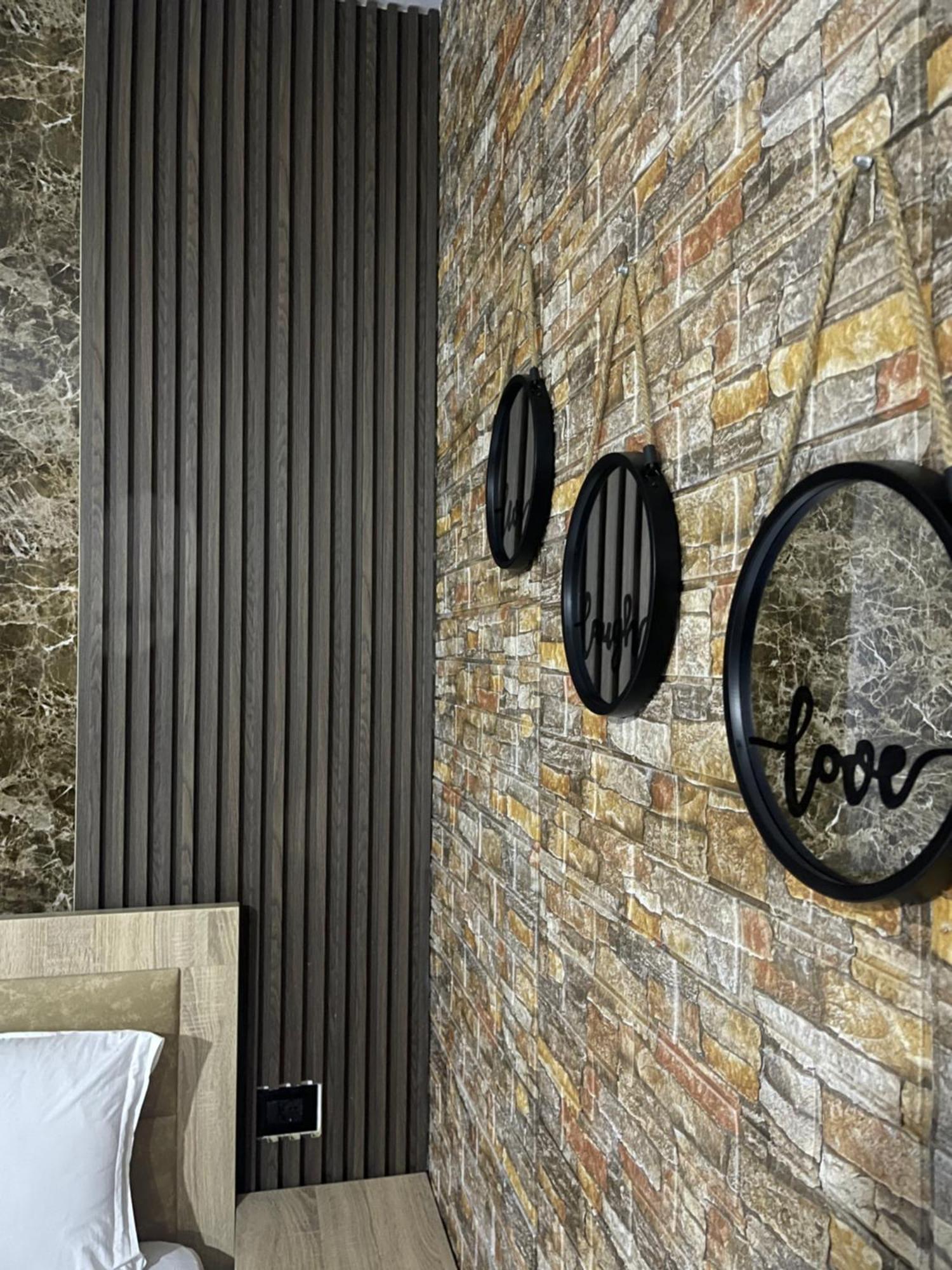 Four Generation Hotel Široka Eksteriør billede